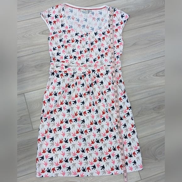 Boden Margot Bird Print Jersey Dress - Picture 6 of 10